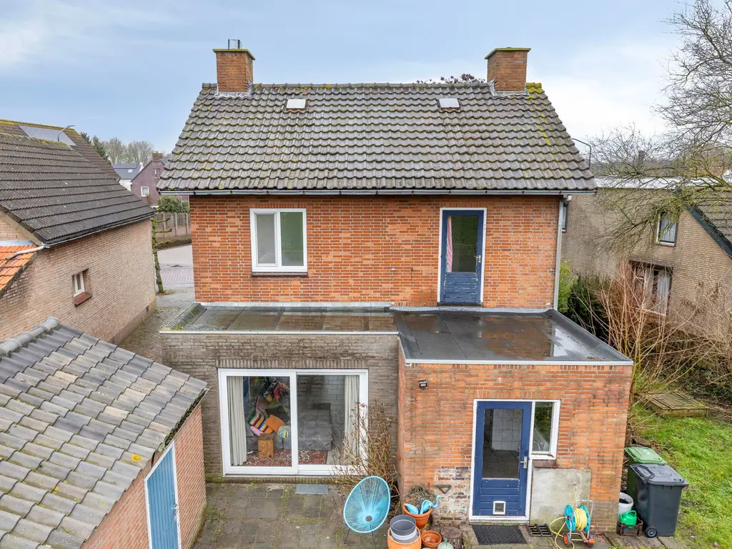 Benedenkerkstraat 25, Waspik