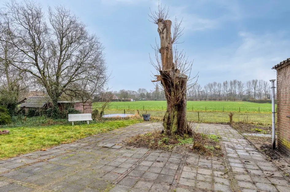 Benedenkerkstraat 25