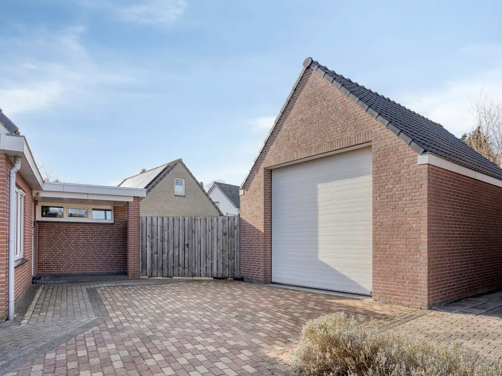 Cornelis Oomestraat 44, Raamsdonk