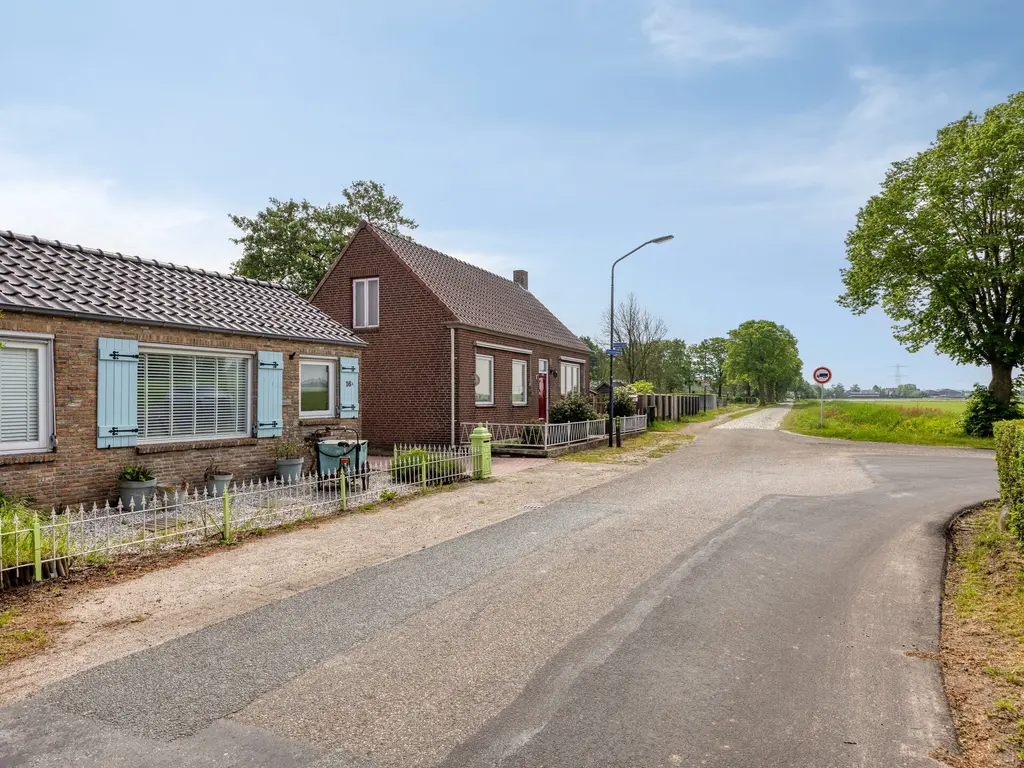 Dordrechtseweg 16A, Den Hout