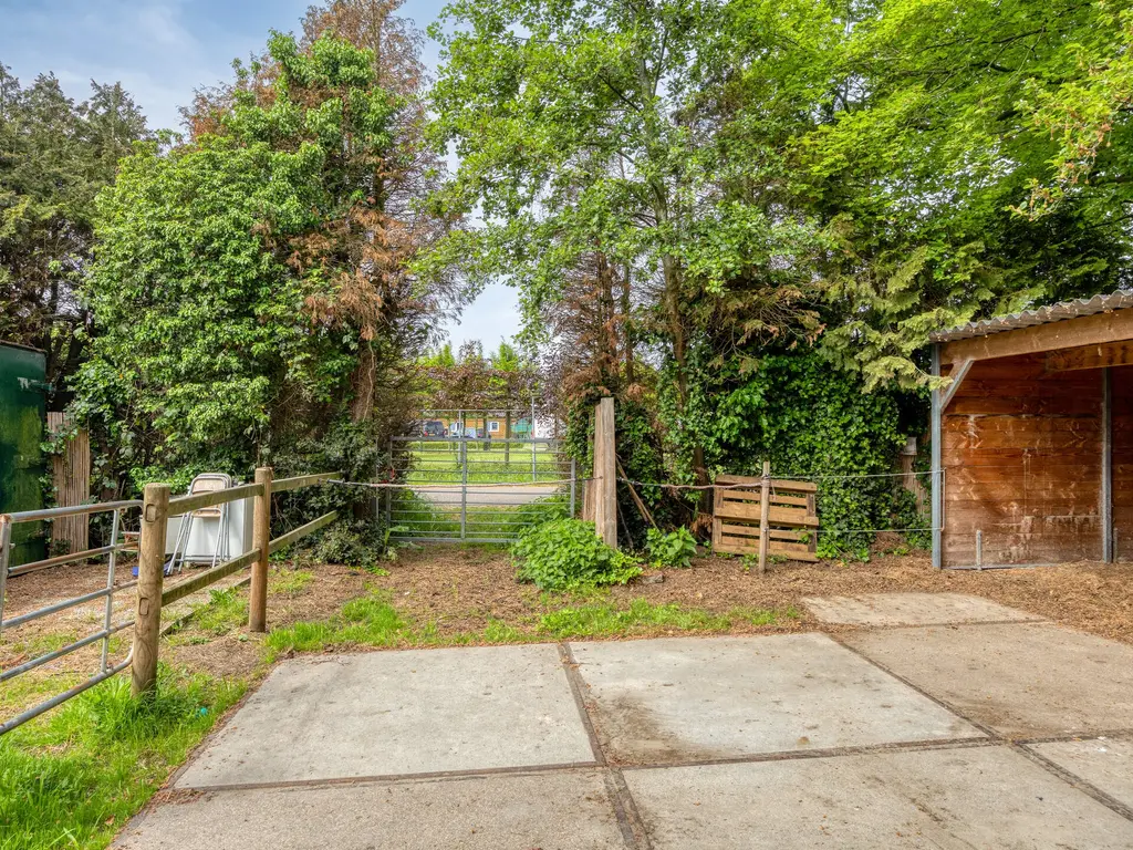 Dordrechtseweg 16A, Den Hout