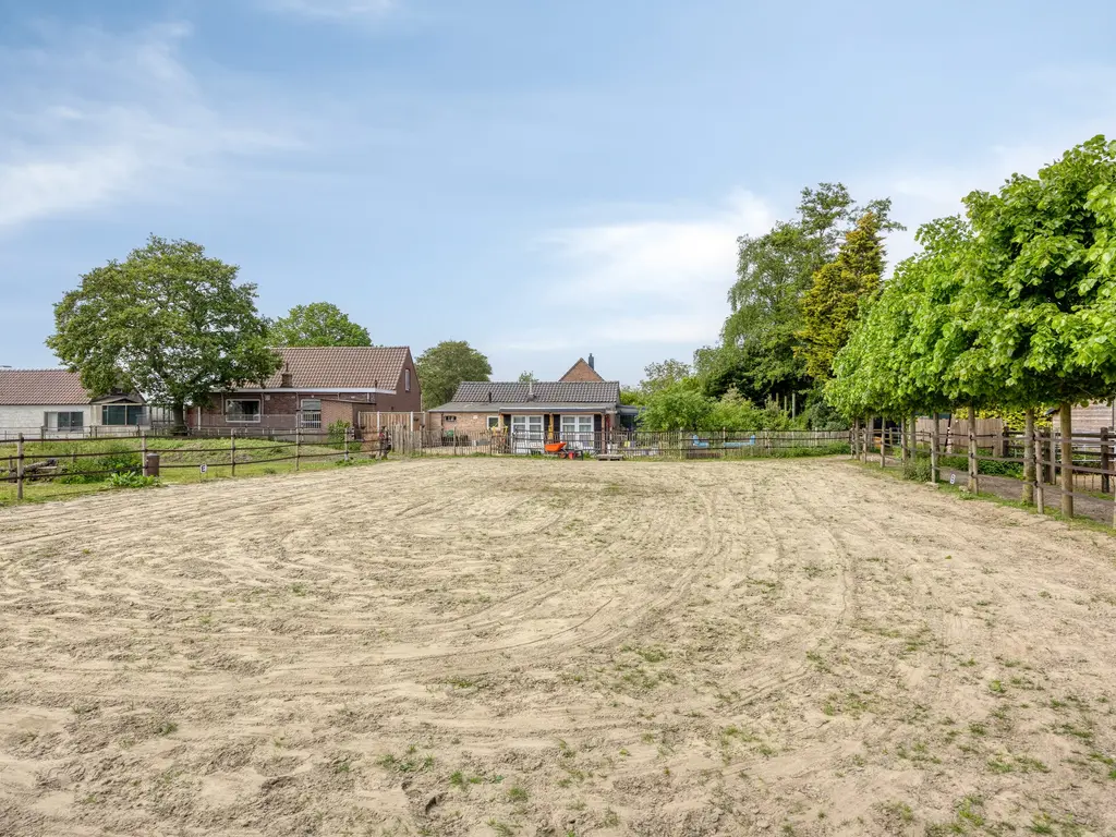 Dordrechtseweg 16A, Den Hout