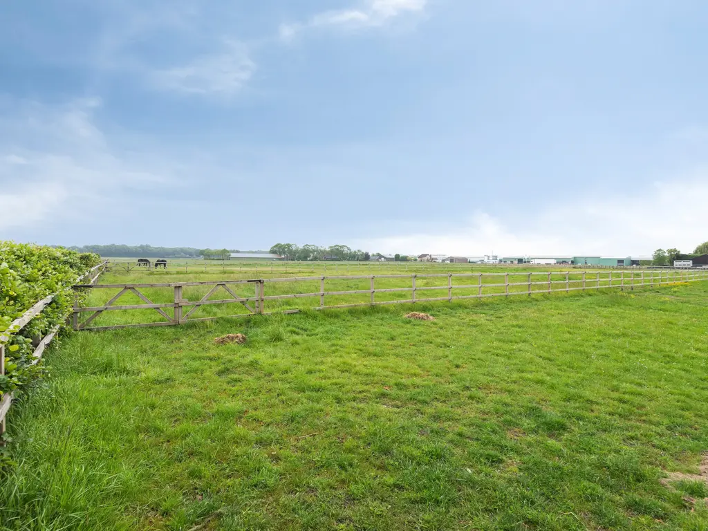 Drie Lindekensweg 4, Steenbergen