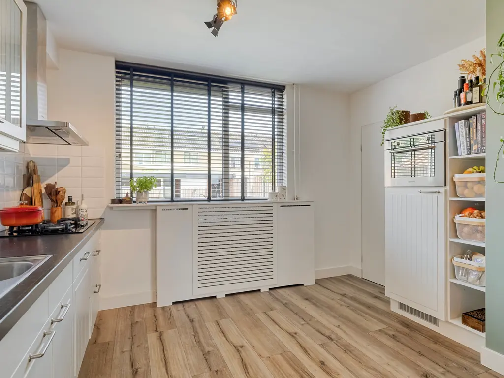 Zeestraat 82, Zevenbergen