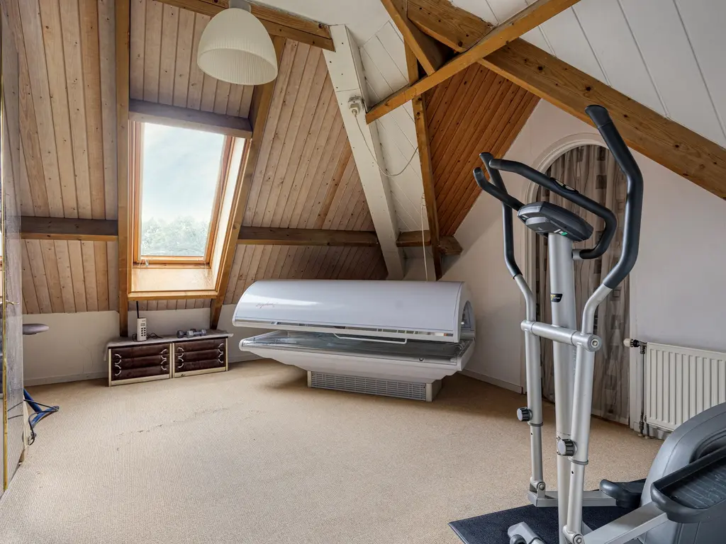 Veertels 6, Riel
