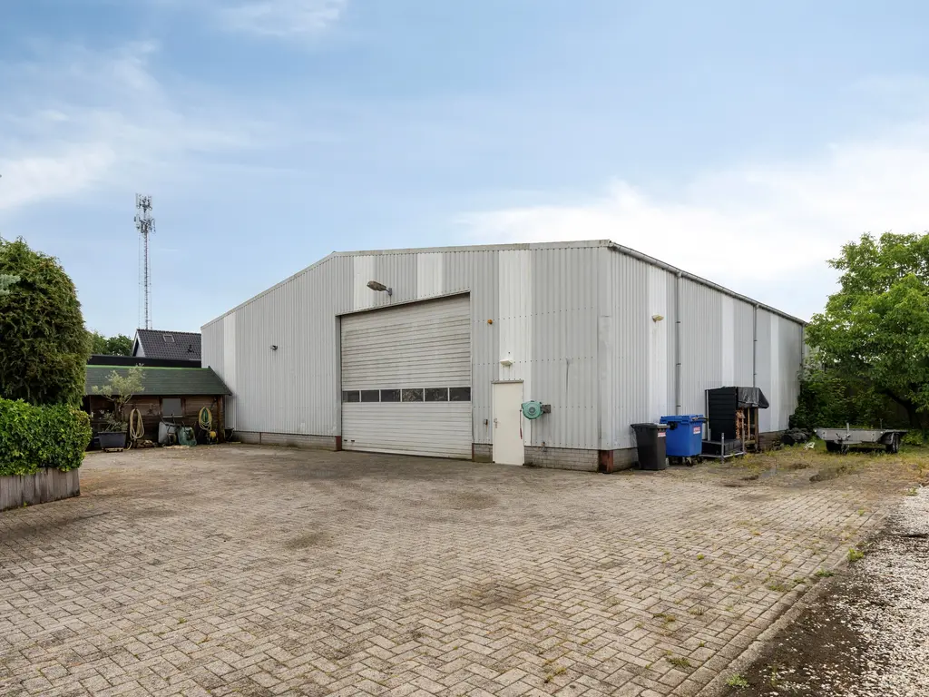 Veertels 6, Riel