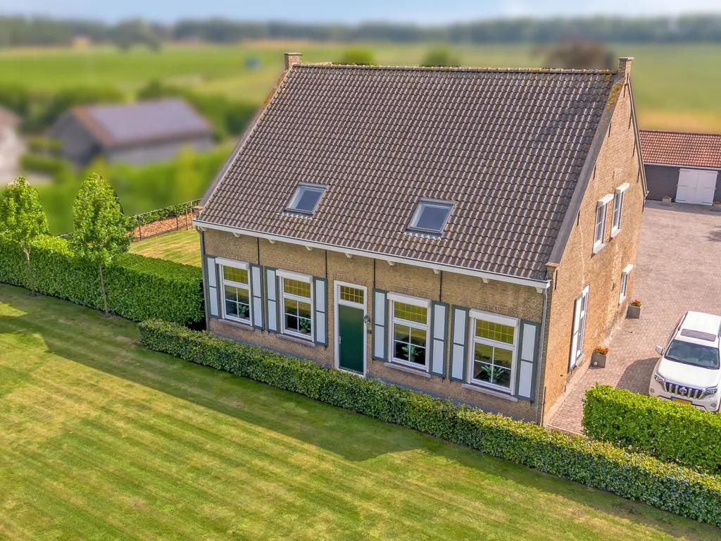 Tholenseweg 29, Halsteren