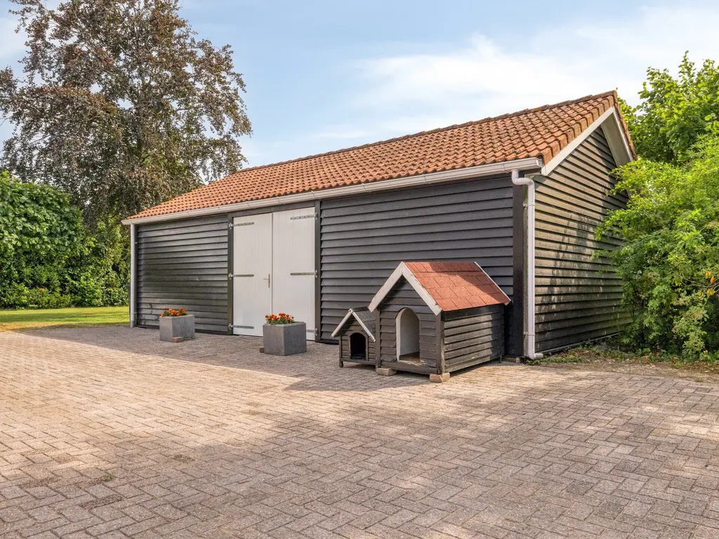 Tholenseweg 29, Halsteren