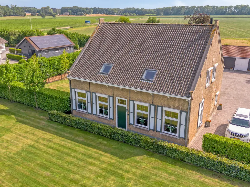 Tholenseweg 29, Halsteren