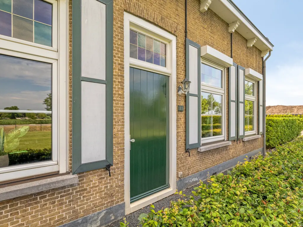 Tholenseweg 29, Halsteren