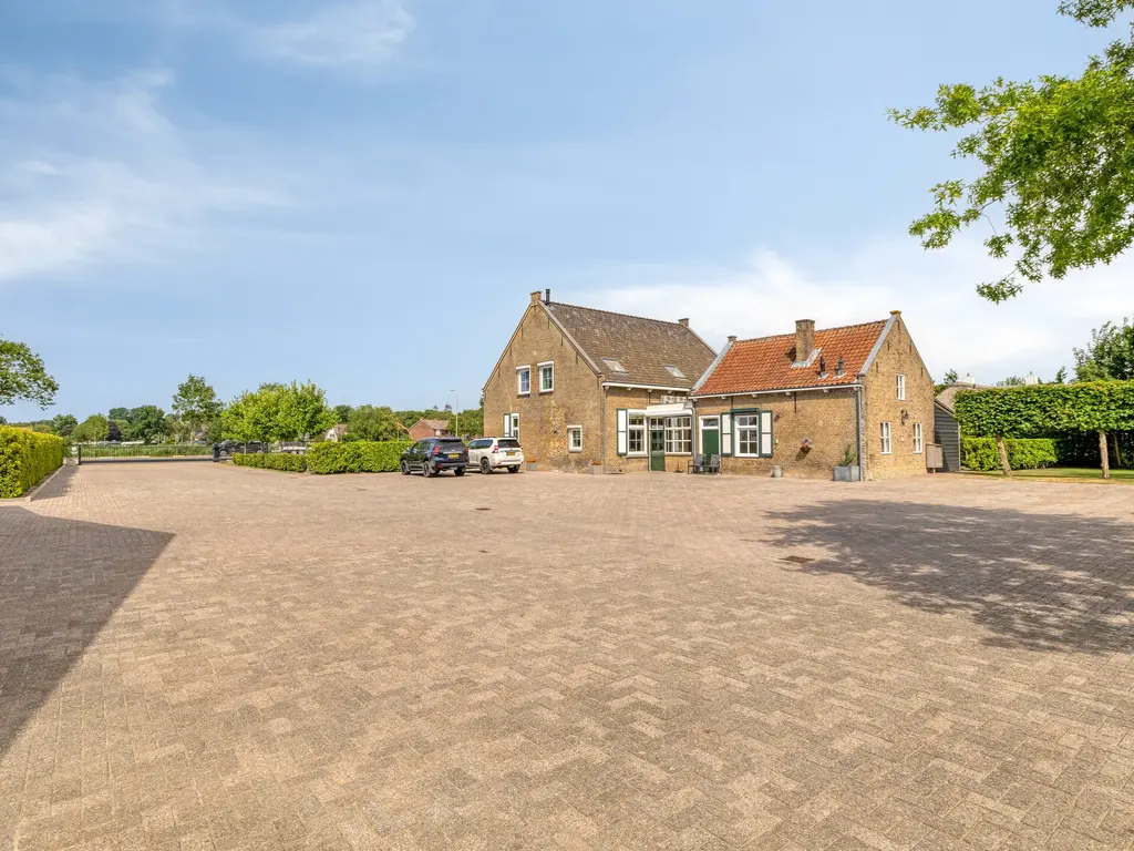 Tholenseweg 29, Halsteren