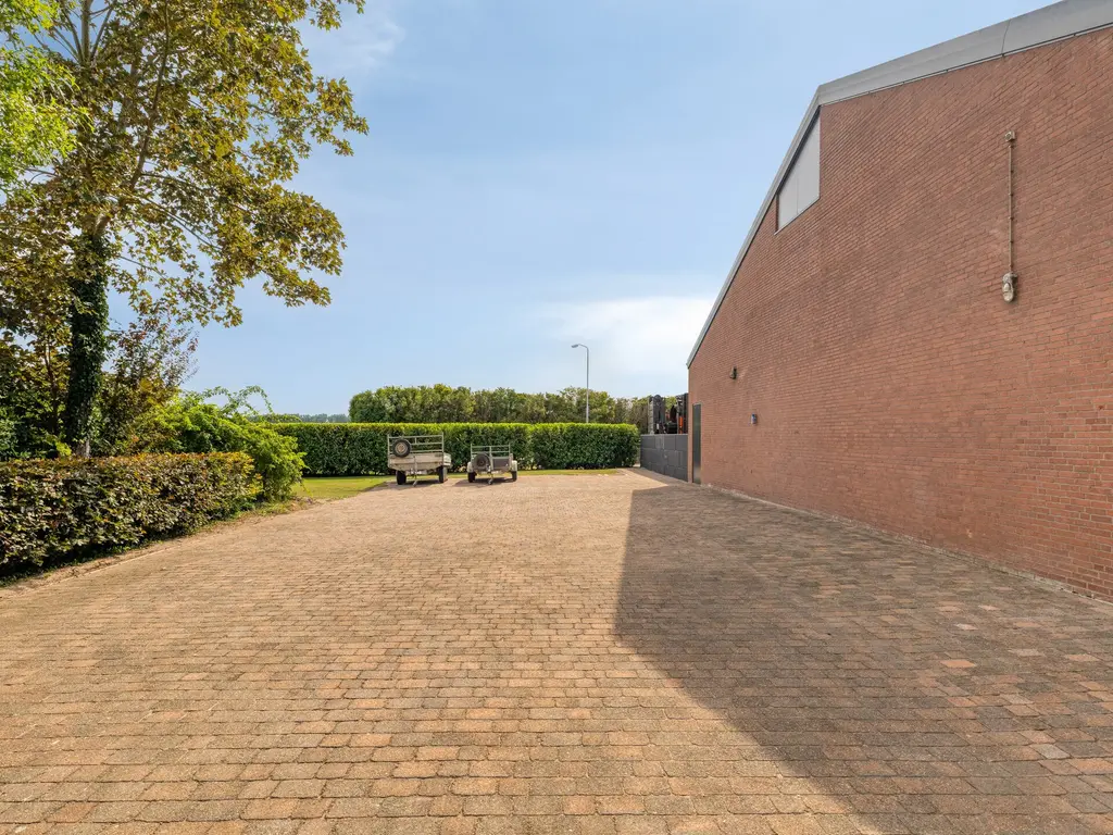 Tholenseweg 29, Halsteren