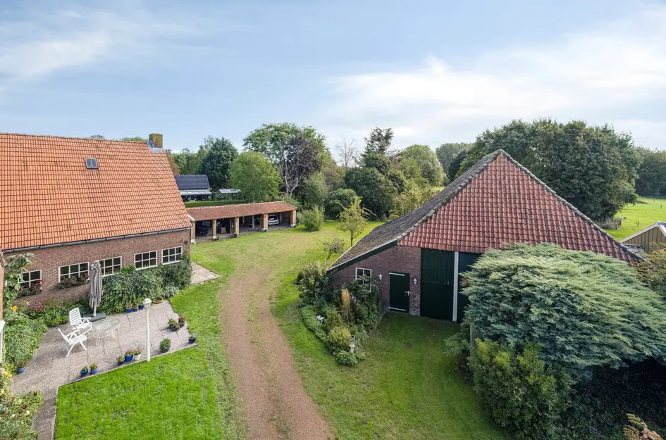 Parallelweg 28