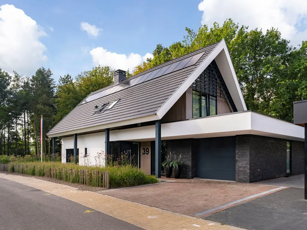'T Zand 39, Roosendaal