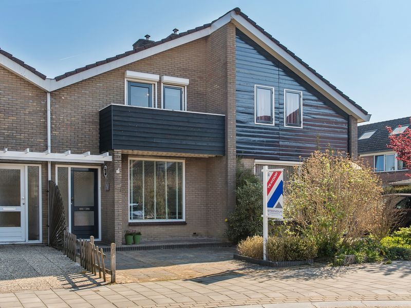 Prunusstraat 40, 's-Gravenpolder