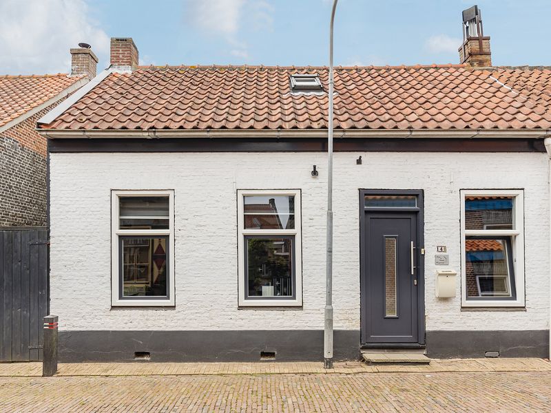 Nieuwe Kerkstraat 14, Yerseke