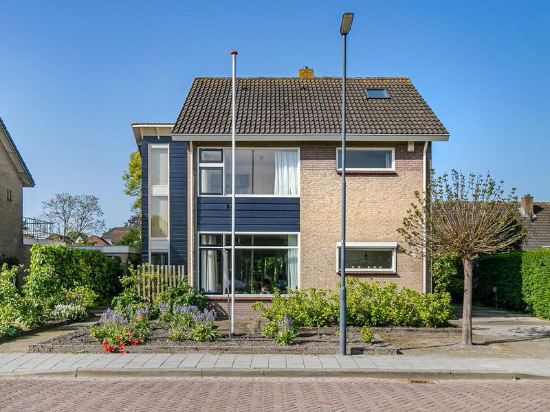 Laan van Barbestein 14, HEINKENSZAND