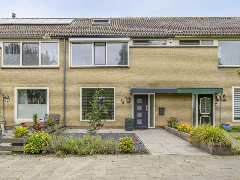 Van Hogendorplaan 74, GOES