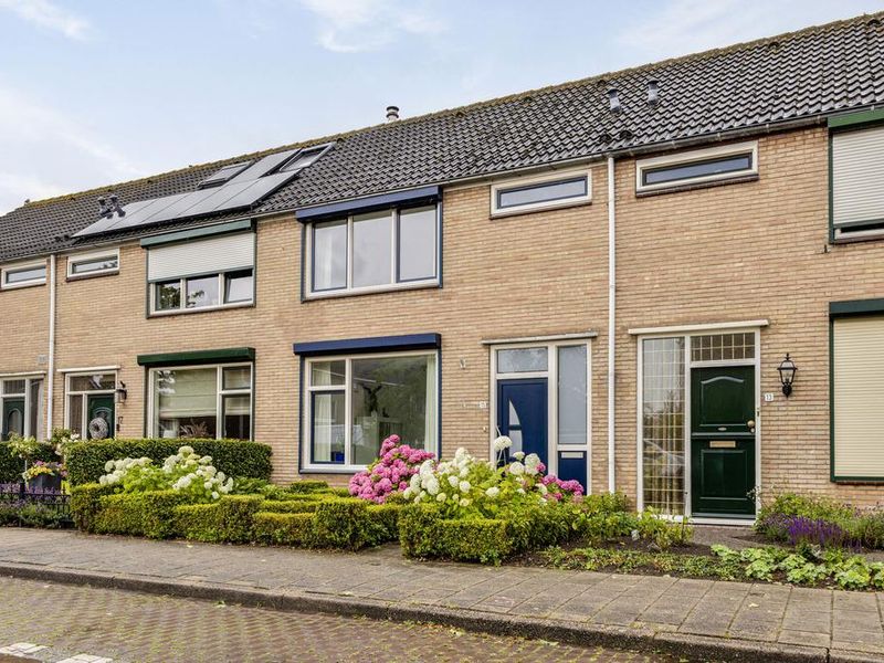 Dahlialaan 15, YERSEKE