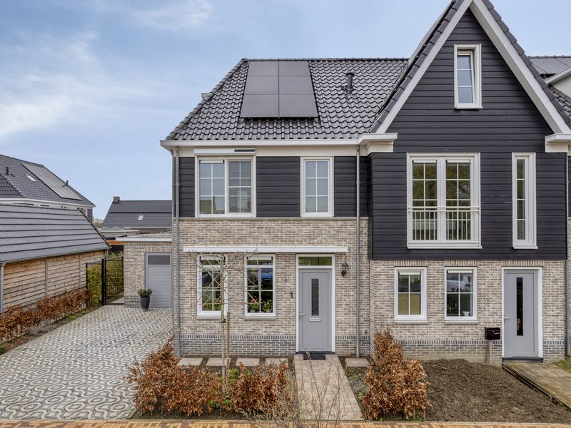 Enden 1, KRABBENDIJKE