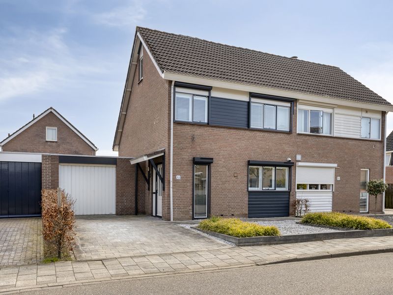 Roofvogelstraat 46, HEINKENSZAND