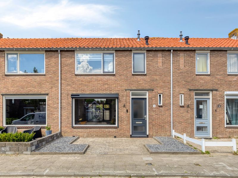 van Cittersstraat 16, Heinkenszand