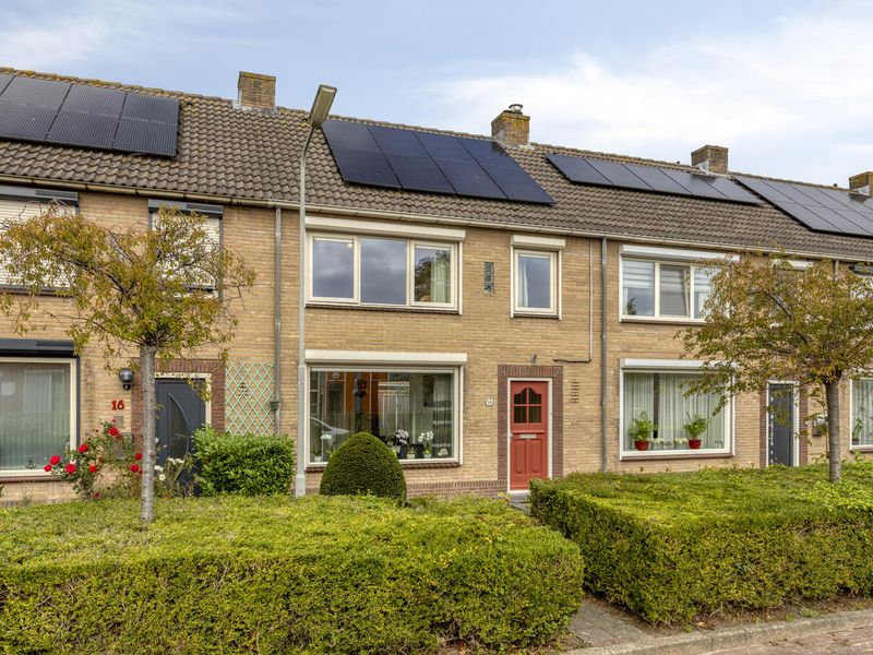 Henry Dunantstraat 14, WOLPHAARTSDIJK