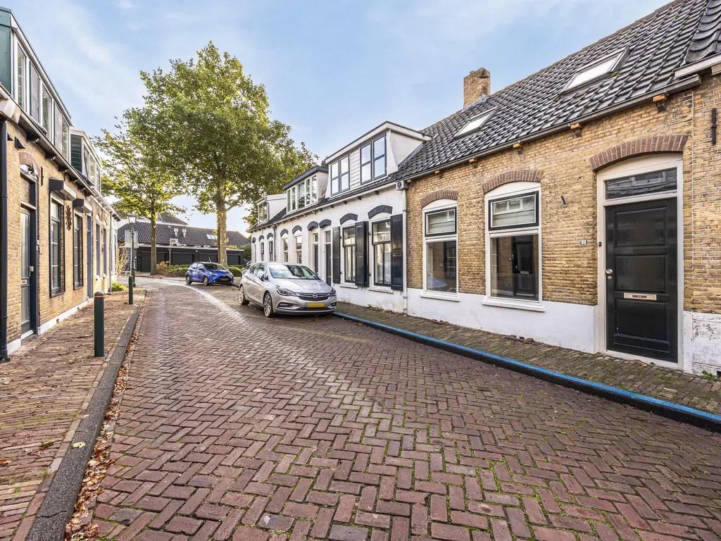 Weeshuisstraat 12, SOMMELSDIJK