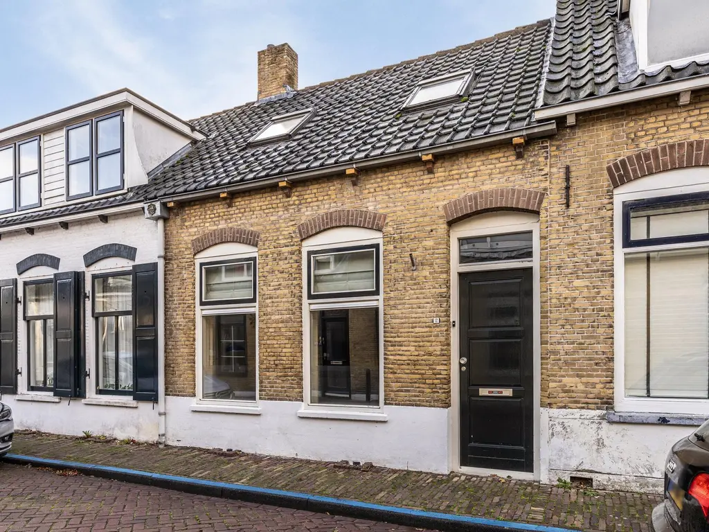 Weeshuisstraat 12, SOMMELSDIJK