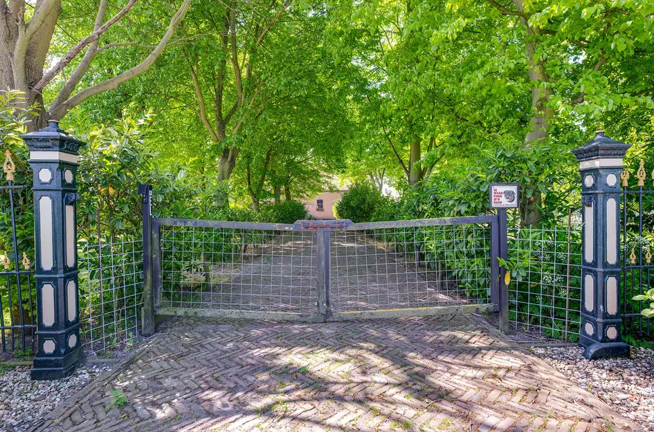 Bouwdijk 11