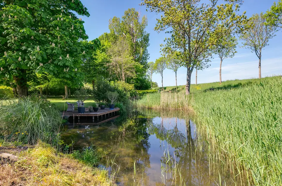 Bouwdijk 11