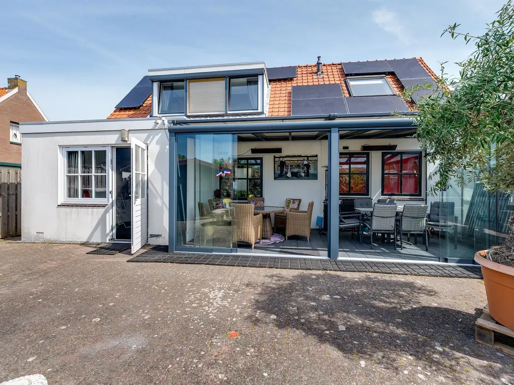 Jan Deugtstraat 6, HERKINGEN