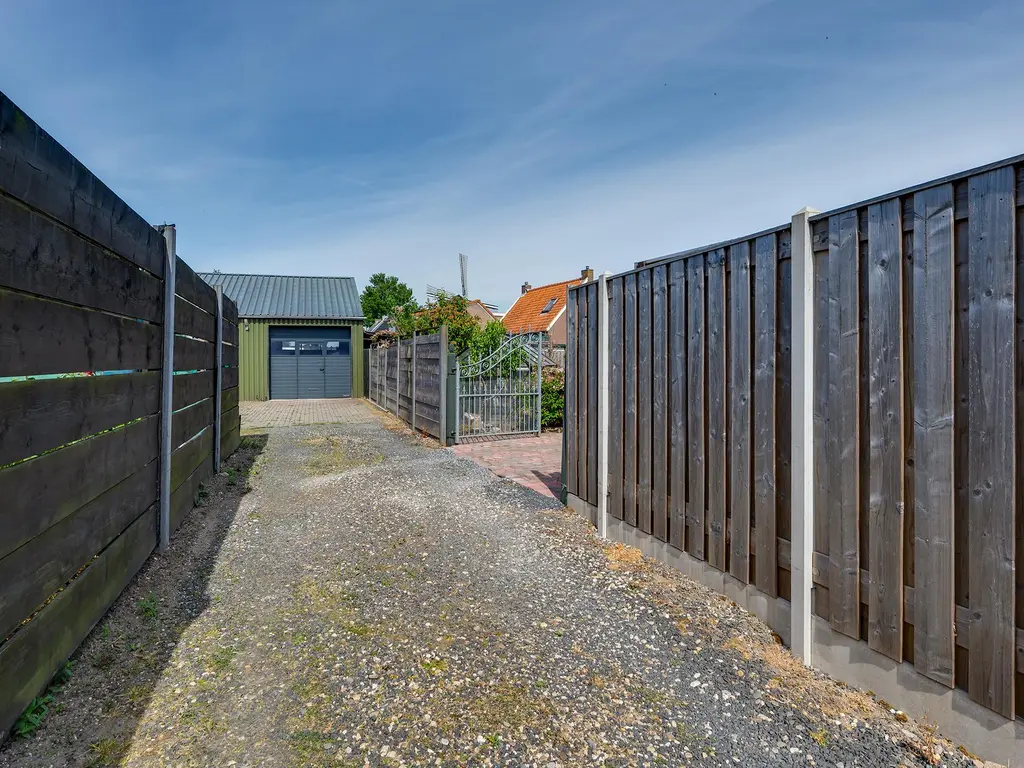 Jan Deugtstraat 6, HERKINGEN