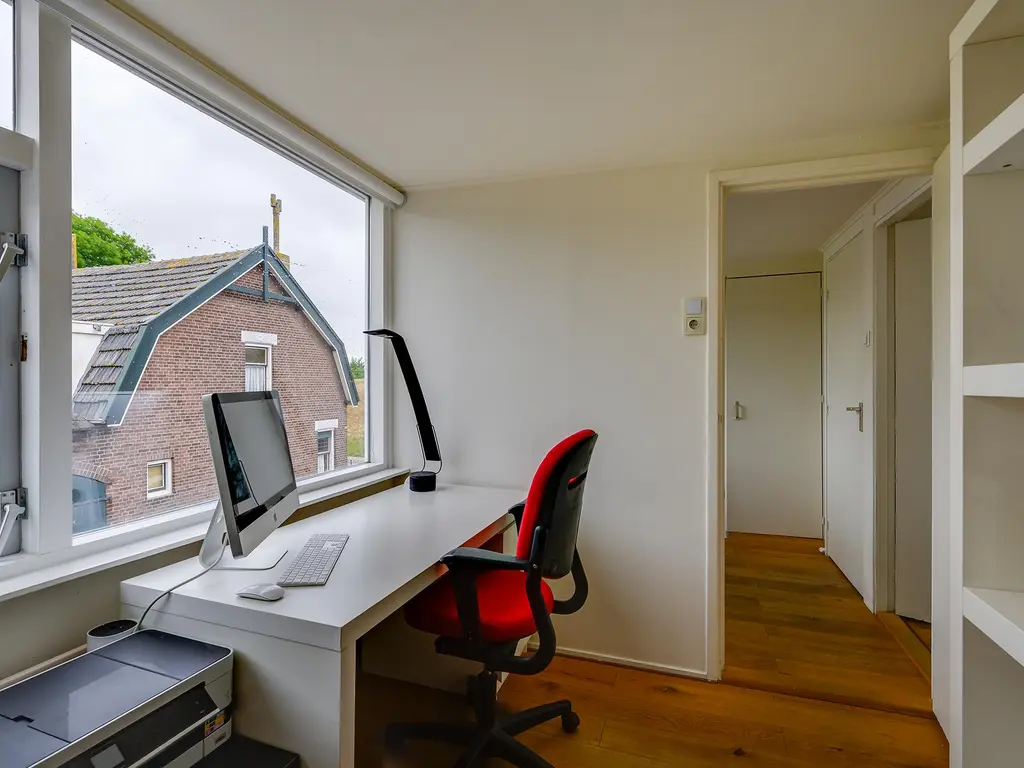 Julianastraat 3, DEN BOMMEL