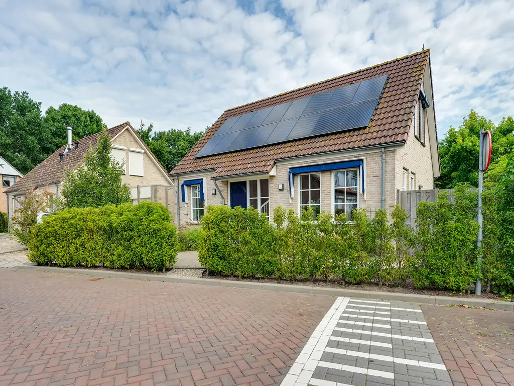 Weesmolenstraat 6, OOLTGENSPLAAT