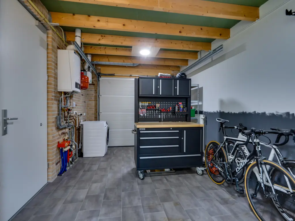 Weesmolenstraat 6, OOLTGENSPLAAT