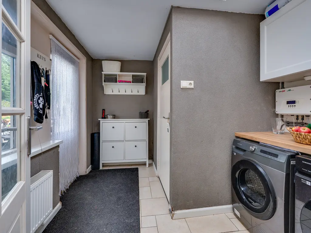 Julianastraat 28, OOLTGENSPLAAT