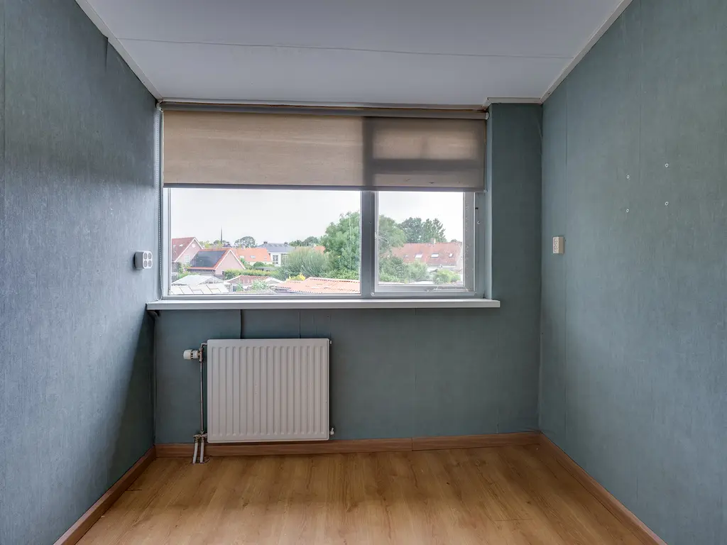 Julianastraat 28, OOLTGENSPLAAT