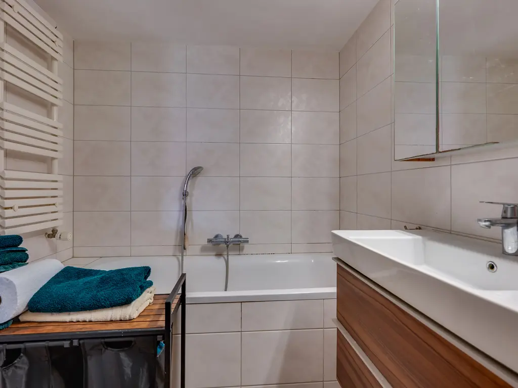 Julianastraat 28, OOLTGENSPLAAT