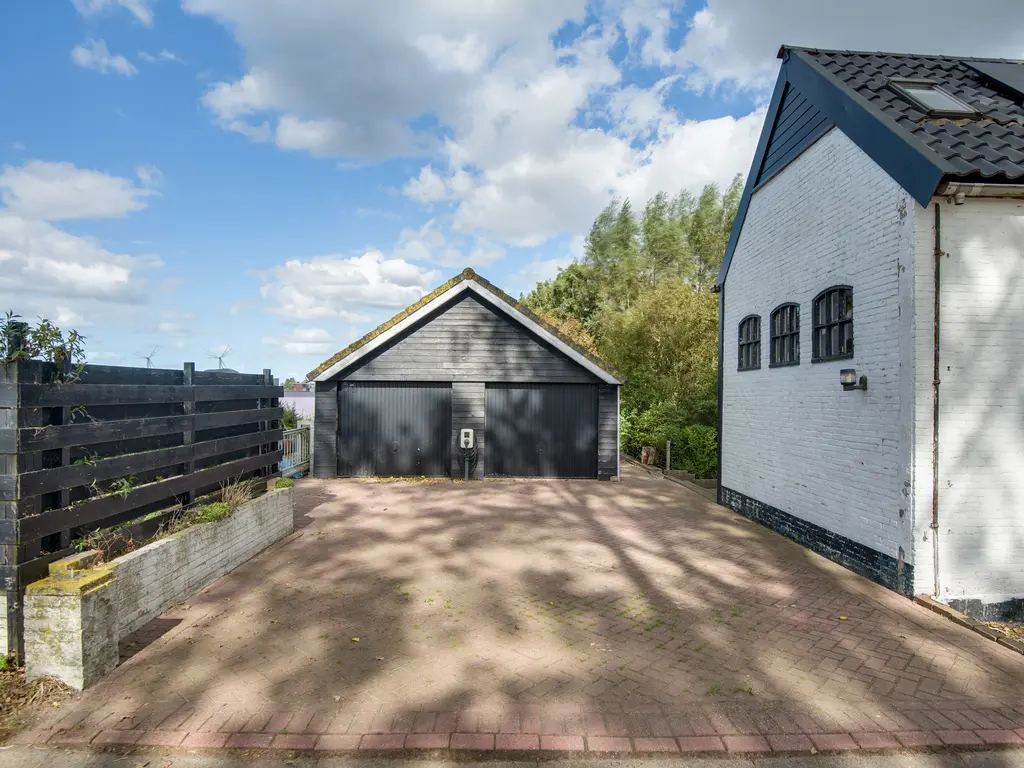 Lieve Vrouwepoldersedijk 23, STAD AAN 'T HARINGVLIET