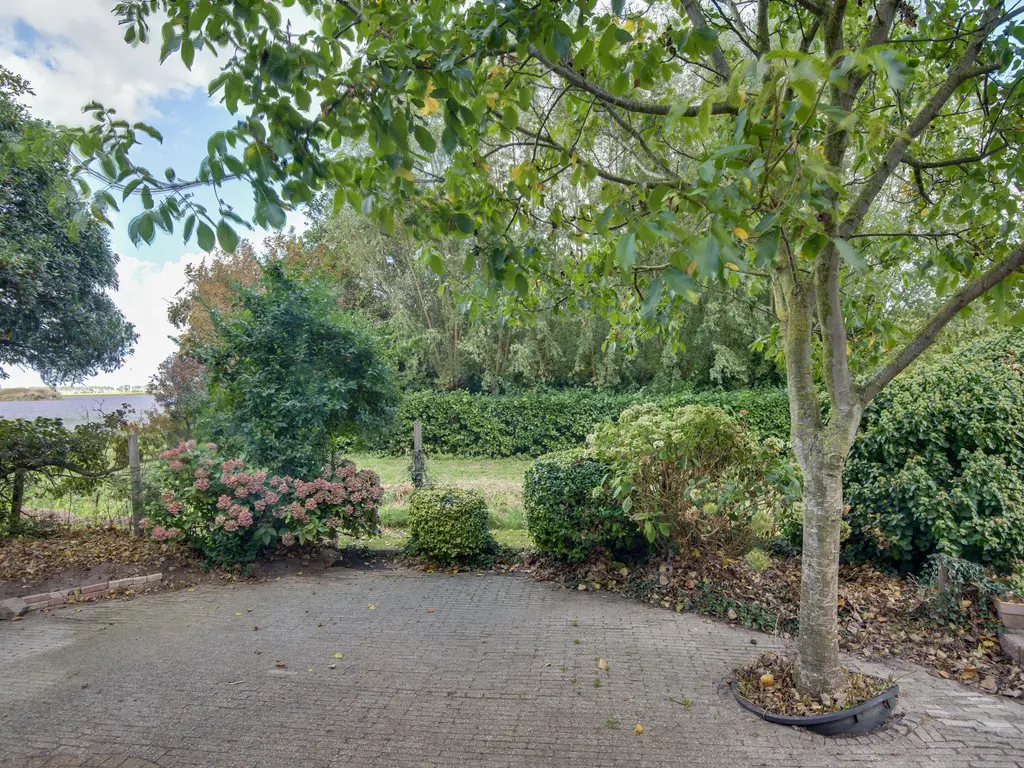 Lieve Vrouwepoldersedijk 23, STAD AAN 'T HARINGVLIET