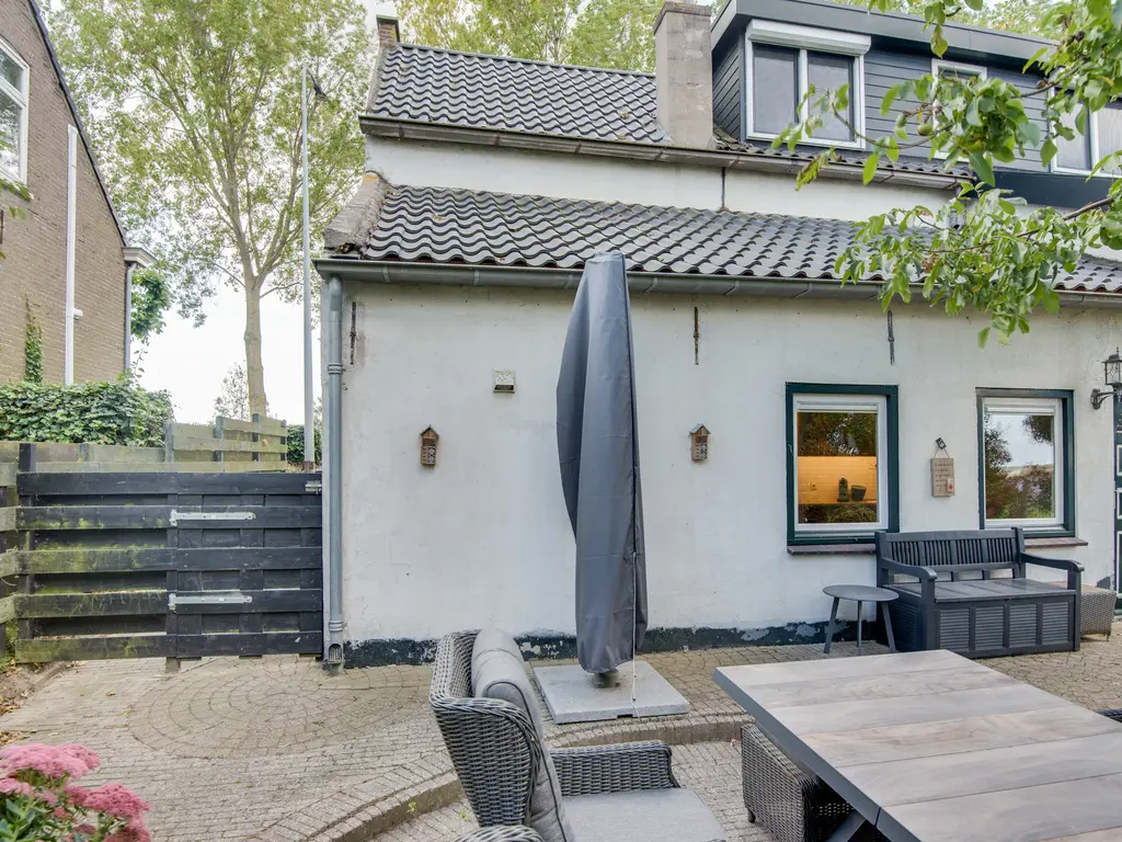 Lieve Vrouwepoldersedijk 23, STAD AAN 'T HARINGVLIET