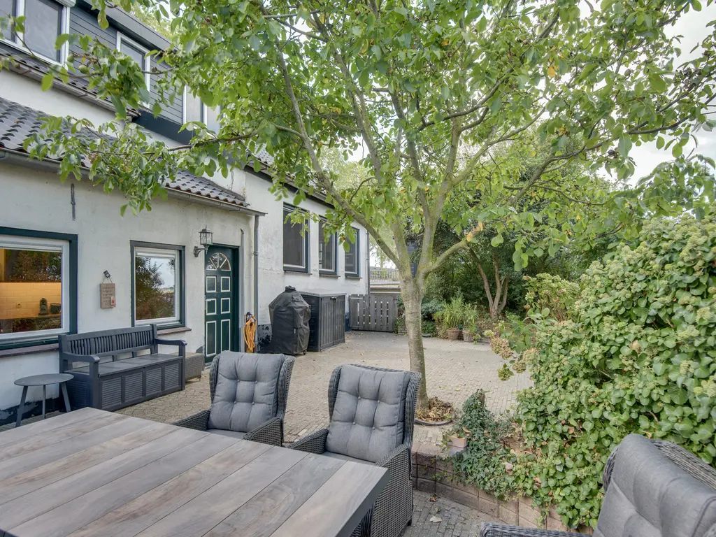 Lieve Vrouwepoldersedijk 23, STAD AAN 'T HARINGVLIET
