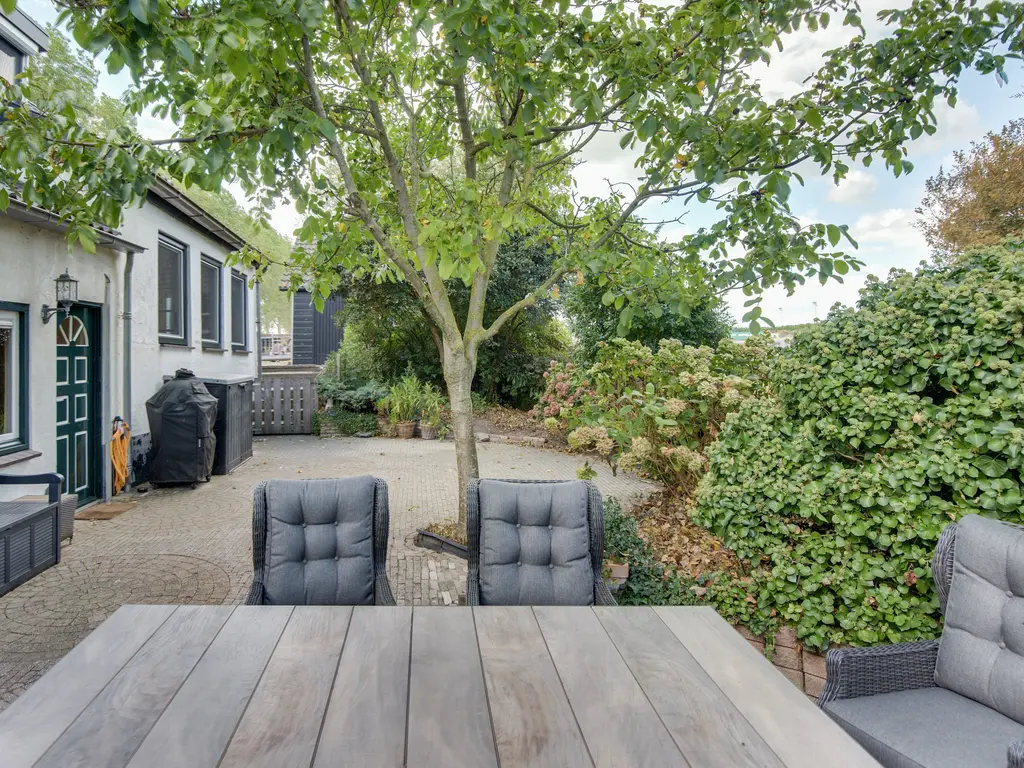 Lieve Vrouwepoldersedijk 23, STAD AAN 'T HARINGVLIET