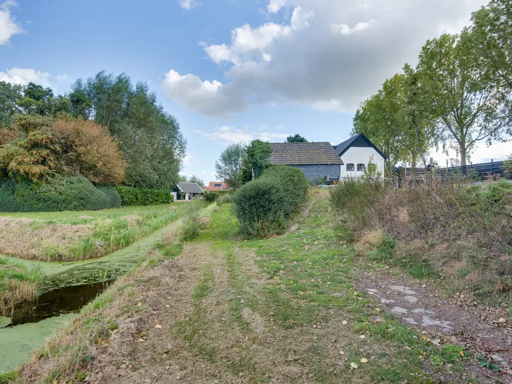 Lieve Vrouwepoldersedijk 23, STAD AAN 'T HARINGVLIET
