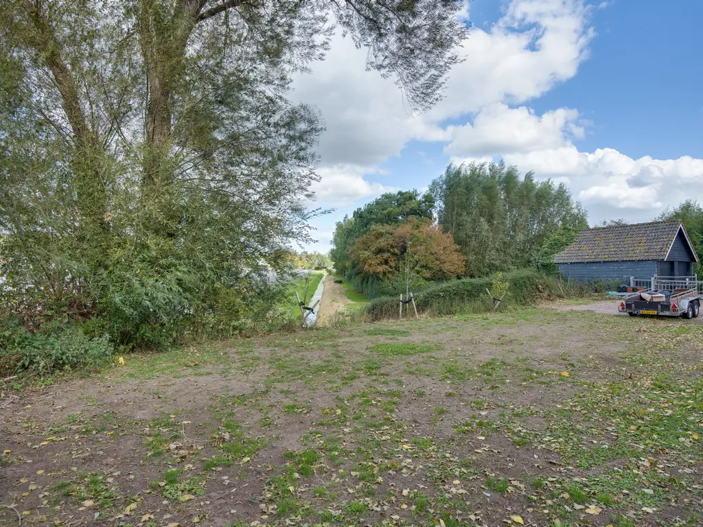 Lieve Vrouwepoldersedijk 23, STAD AAN 'T HARINGVLIET