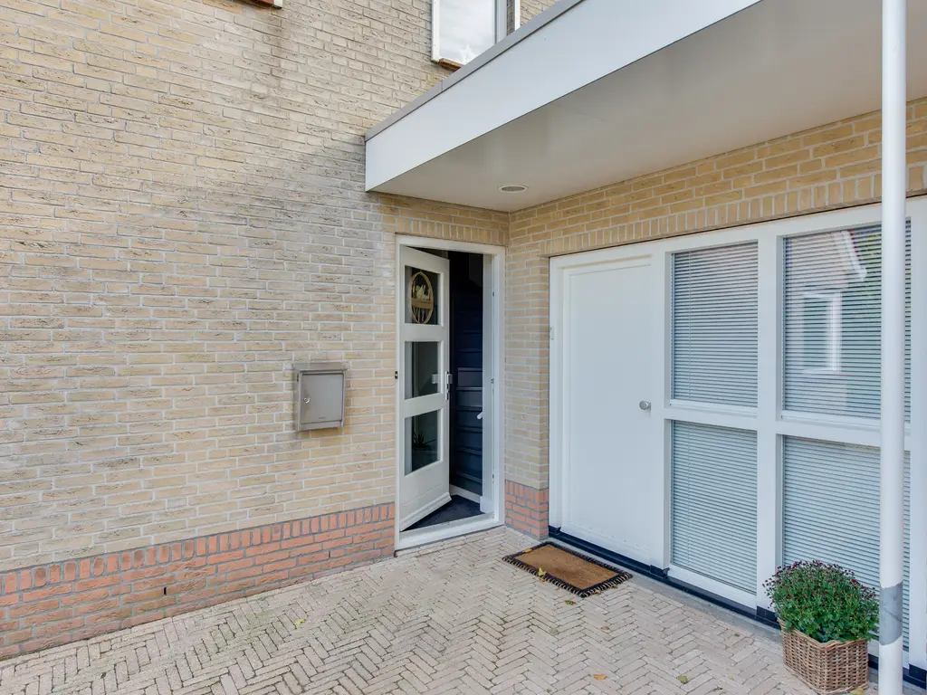 Schaapsdreef 4, DEN BOMMEL