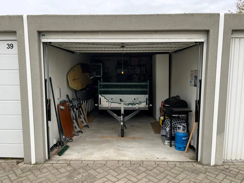 Edison 12 40, Middelharnis