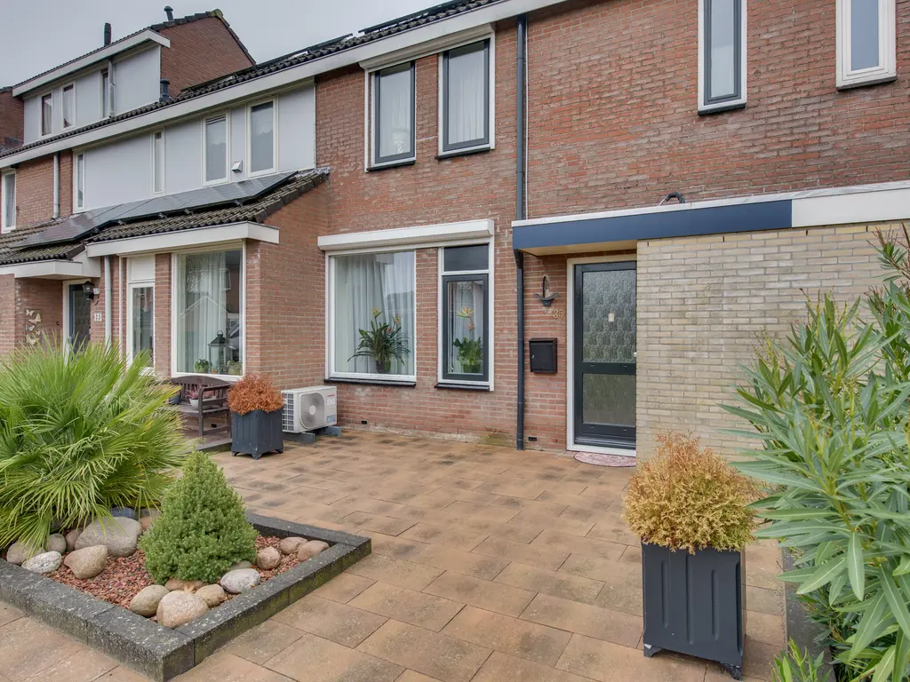 Marshof 35, OUDE-TONGE