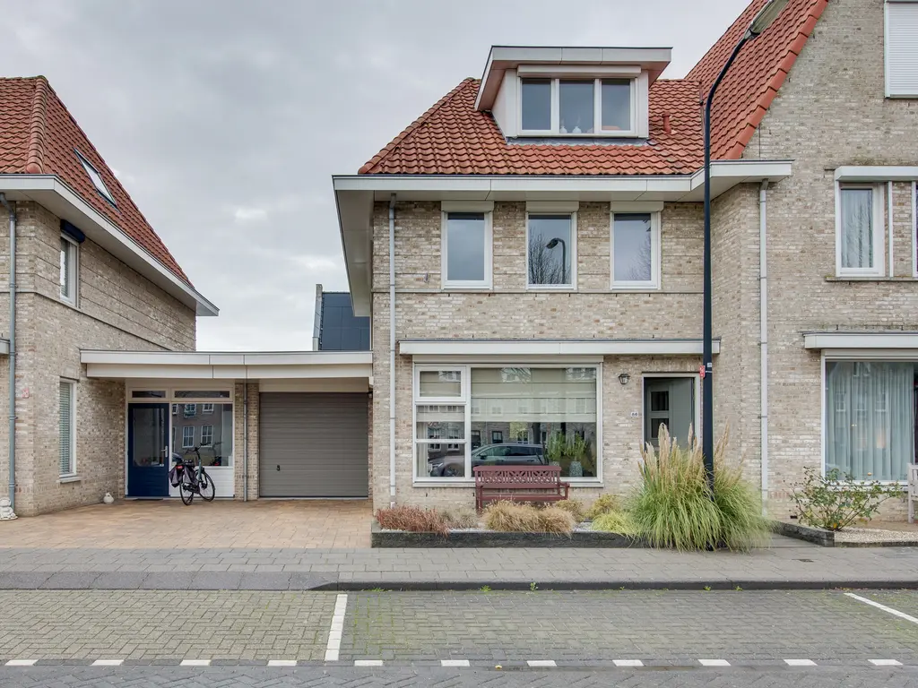 Herman Heijermanssingel 86, MIDDELHARNIS